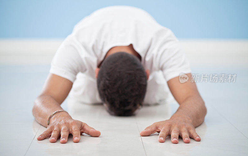 瑜伽:Balasana (Yogasana)